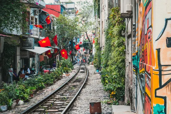 Hanoi train street, Source: Photo by Silver Ringvee on Unsplash