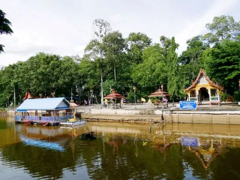 วัดกลางคลองสาม ตำบลคลองสาม (แหล่งที่มาของภาพ: พวงหลีดธรรมะ)