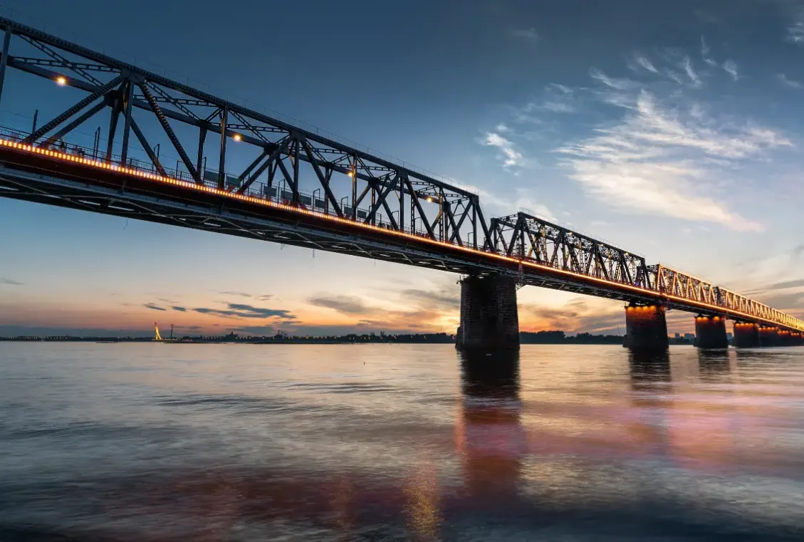 哈爾濱松花江鐵路橋