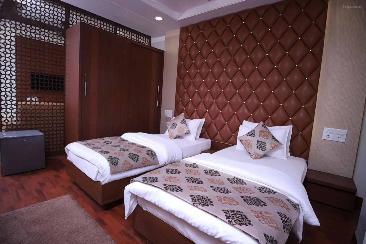 Hotel in Barnala