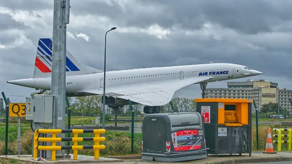 Charles de Gaulle Airport. Source: Photo by Pascal Bernardo on Unsplash