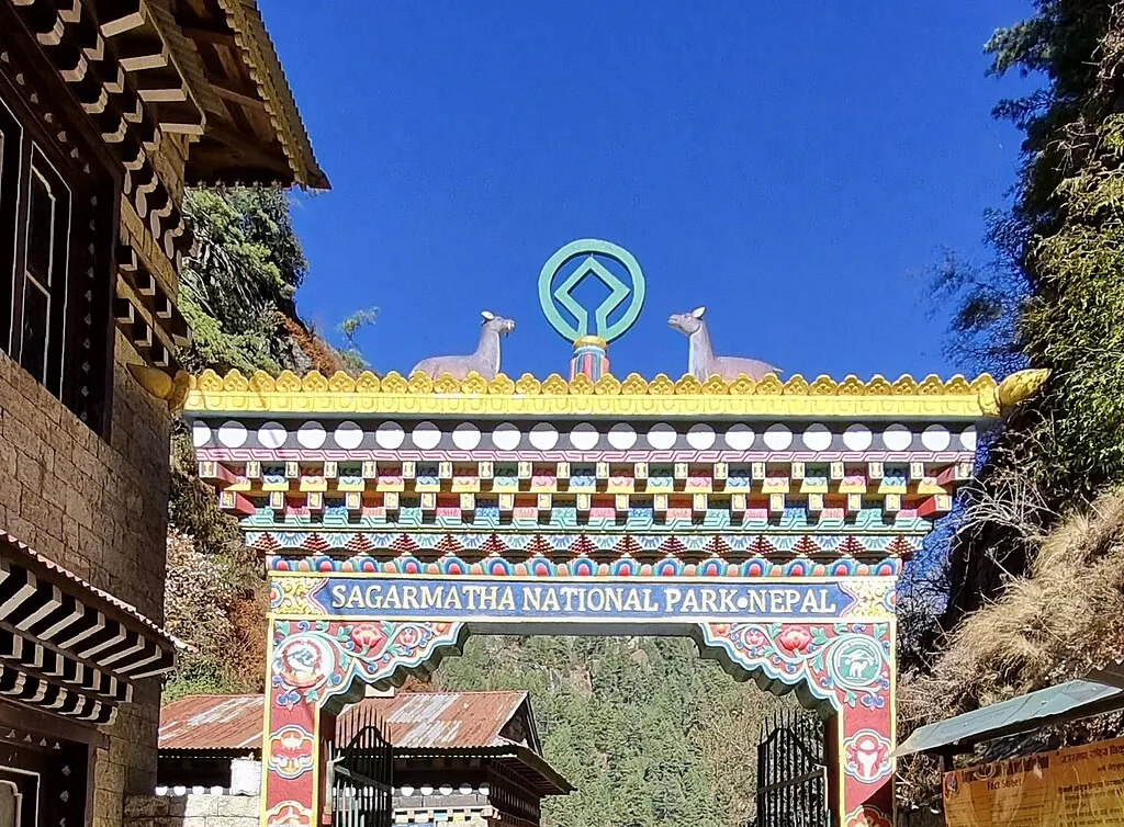 Entrance of Sagarmatha National Park, Solukhumbu. Source: Wikipedia
