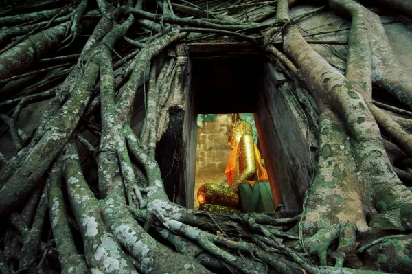 วัดบางกุ้ง ตำบลแม่กลอง (แหล่งที่มาของภาพ: Tourismthailand)