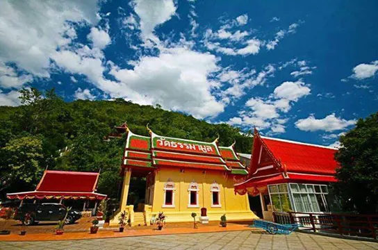 อำเภอเมืองชัยนาท วัดธรรมามูลวรวิหาร (ที่มา: วัดธรรมามูลวรวิหาร)