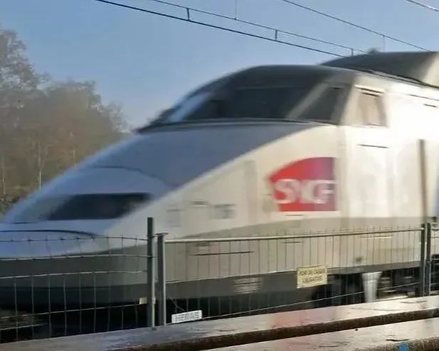 SNCF Discounts and Tips for Booking Trains in France