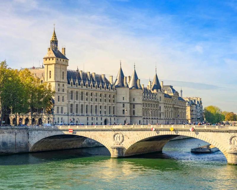 Paris vs Amsterdam: Best Eurostar city break?