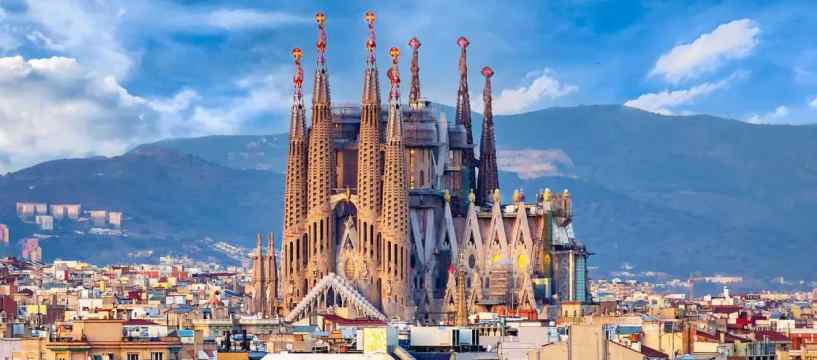 <a href="/orari-treni-spagna">Treni Spagna</a>