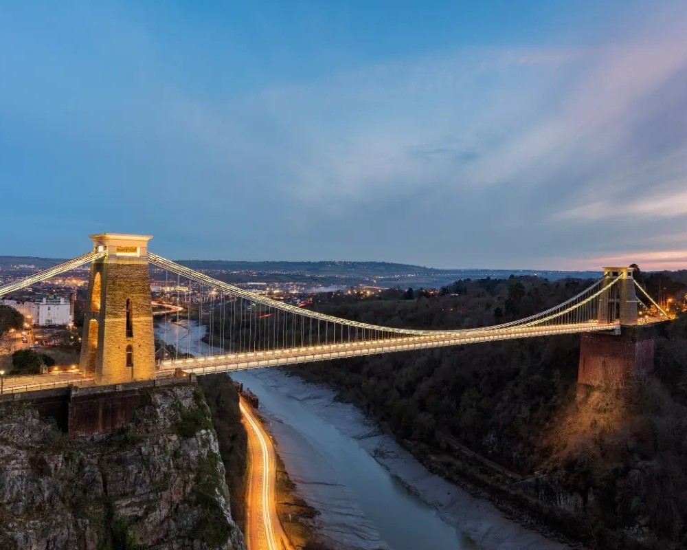 Getting the train to Clifton Suspension Bridge: Closest station & routes