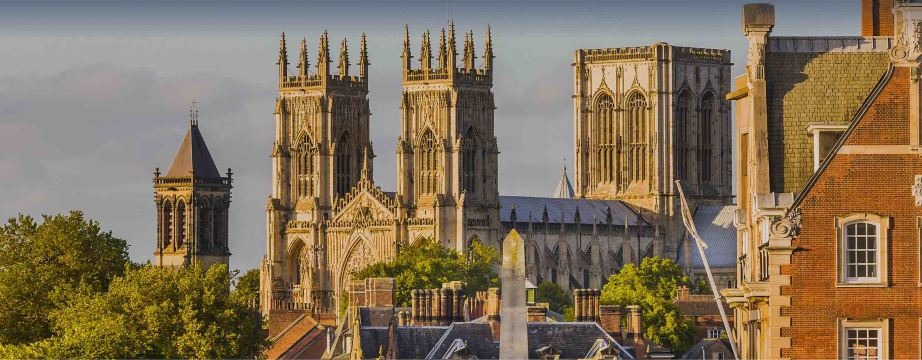 Lanark to York Trains From £32.84*
