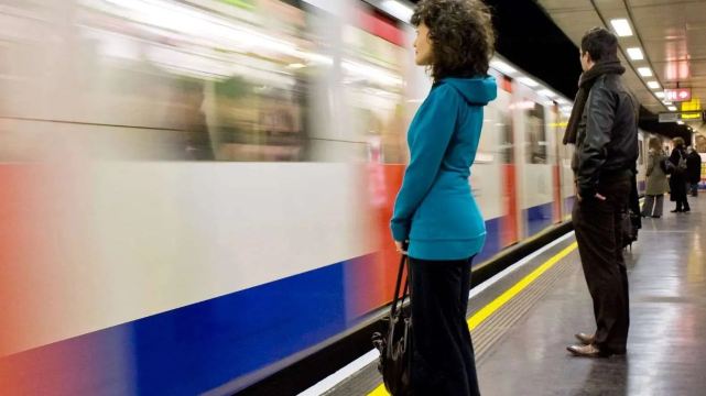 train travel at peak time