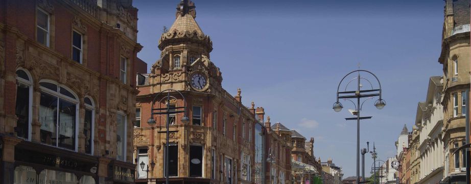 Treni da Londra Kings Cross a Leeds a partire da 34,98 €*