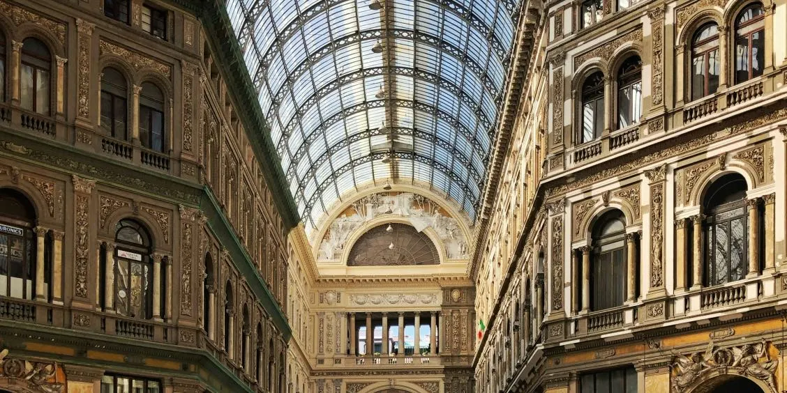 Turin至Naples