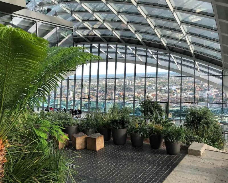Getting the train to Sky Garden: Closest station & routes
