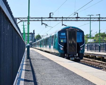 Family trip to Liverpool with LNR Family Advance fares