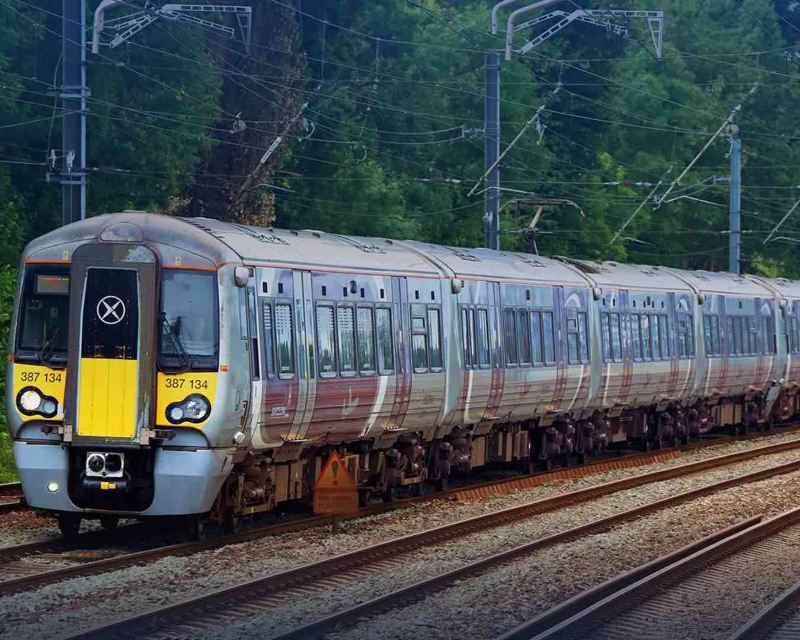 Heathrow Express First Class: How to get Business Class tickets