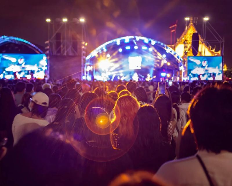 Trains to Creamfields 2026: Nearest station, popular routes & event info