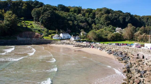 Salcombe North Sands Beach