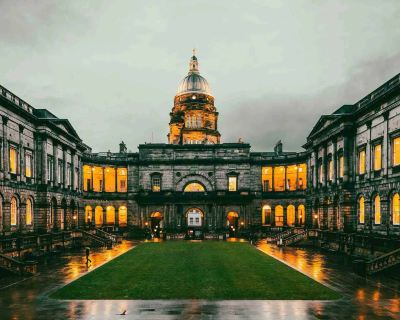 Trains to Edinburgh University: Station & routes