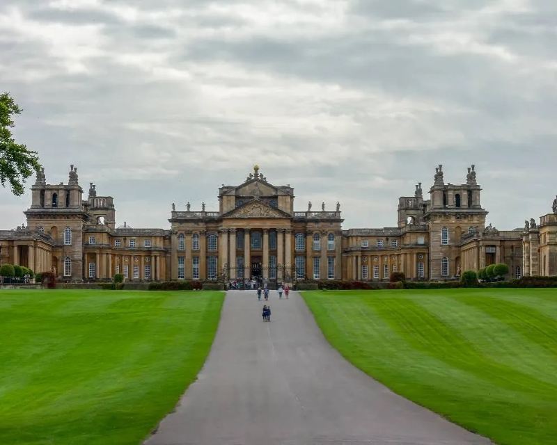 Getting the train to Blenheim Palace | Stations, Routes & FAQs