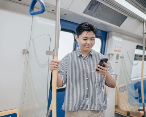 Do you need to print train tickets in the UK?