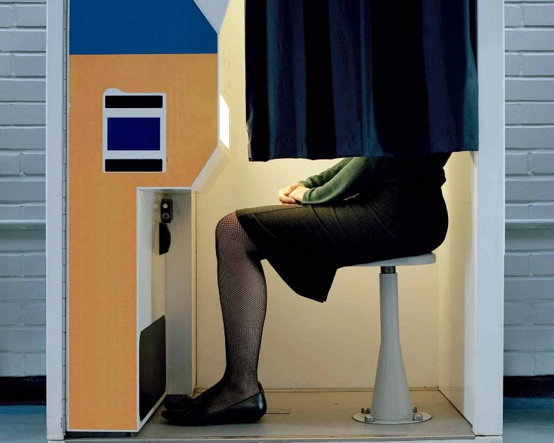 Railcard photo requirements: what you need to know