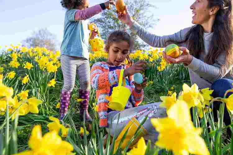 UK Easter vacation: Easter egg hunts