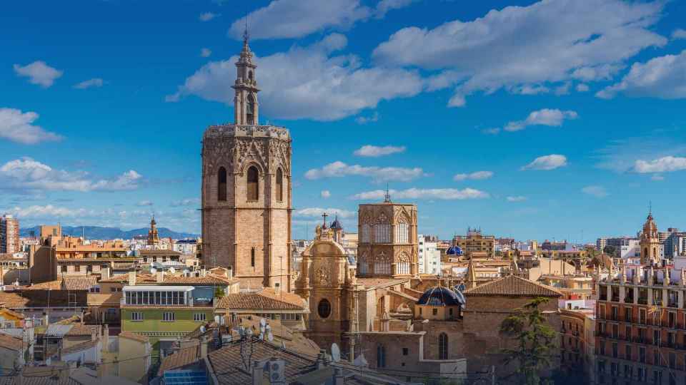 Billets de train Villanueva De Cordoba-Los Pedroches – Valencia à partir de 108,72 €