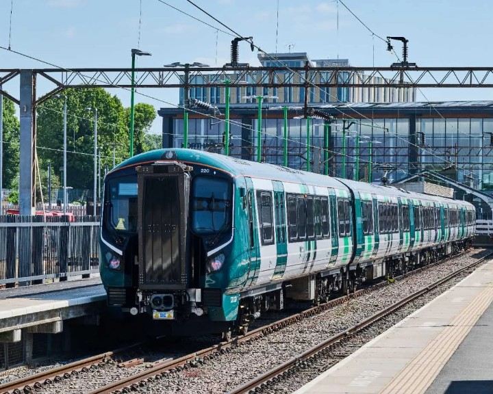 Affordable family trips to London and Liverpool by train