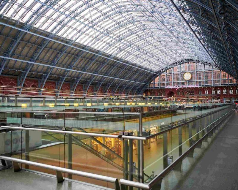 Eurostar check-in, security & passport control: new rules explained