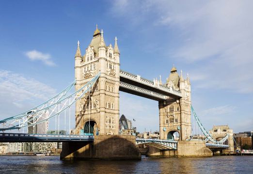 Tower Bridge, London.