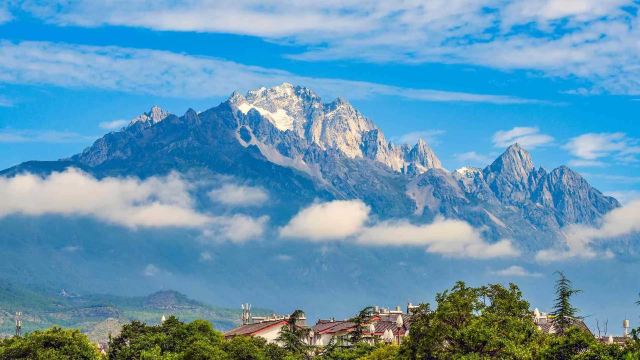 Jade Dragon Snow Mountain