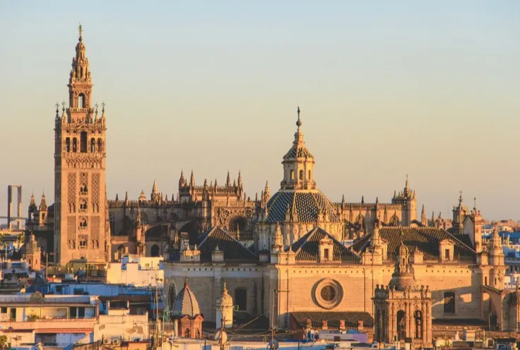 <a href="/spain-destination/trains-to-seville">Treni per Siviglia</a>