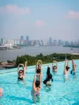 คิมป์ตัน เฉียนถาน เซี่ยงไฮ้ บาย IHG - สระว่ายน้ำบนดาดฟ้า
