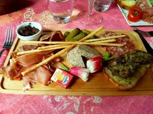 Le Relais