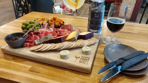 North Coast Wine Lounge in バッド
