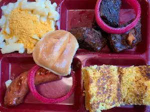 B-ACK Yard BBQ