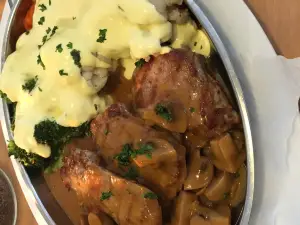 Knurrhahn Restaurant & Bierstube