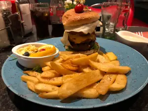 American Steakhouse Betty Boop