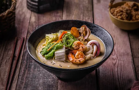 Kaijo Steaks and Ramen