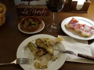 Meson Lo Nuestro