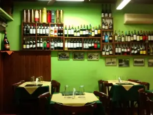 La Cantina