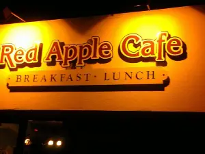 Red Apple Café