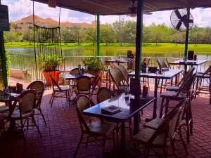 Flanigan's Seafood Bar and Grill