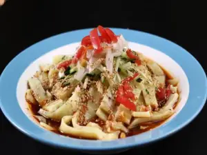 鄂吉优牧饭店(恒森店)