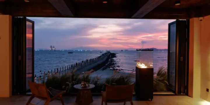 逸山海·小海邊&海景咖啡西餐廳（惠州雙月灣店）