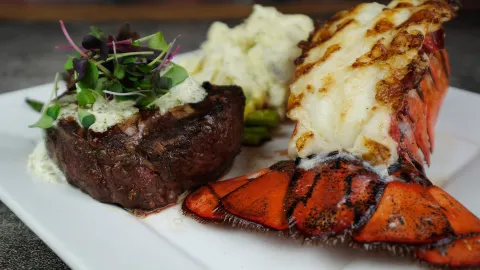 North Banks Restaurant & Raw Bar in Corolla