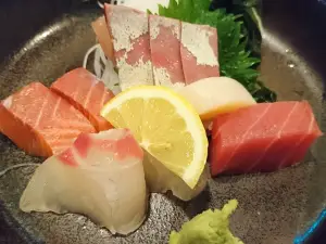 Toriyoshi Ekimae Main Store