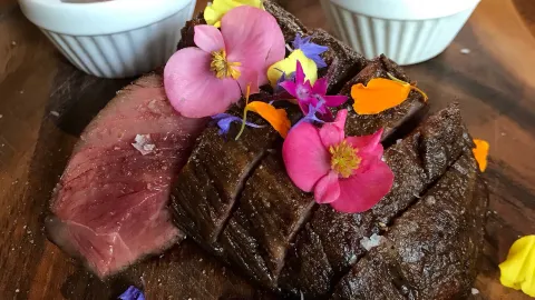 Niku Masa in Hakuba