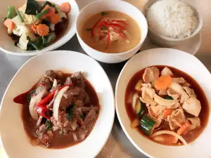 Phanthong Thai