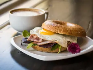 Kollective Coffee & Tea